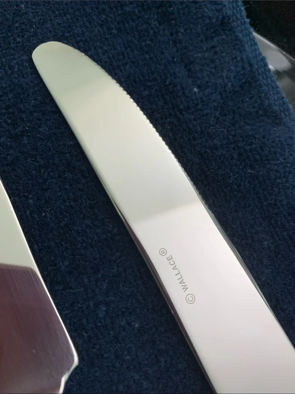 Wallace Picasso pattern Dinner Knife S/6- Polished Glossy Finish